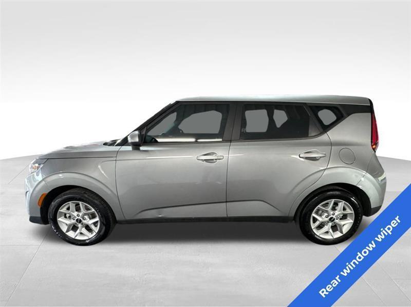 Kia Soul LX CVT 2023