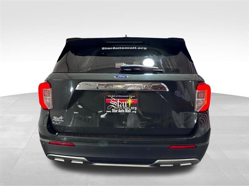 Ford Explorer XLT 2022