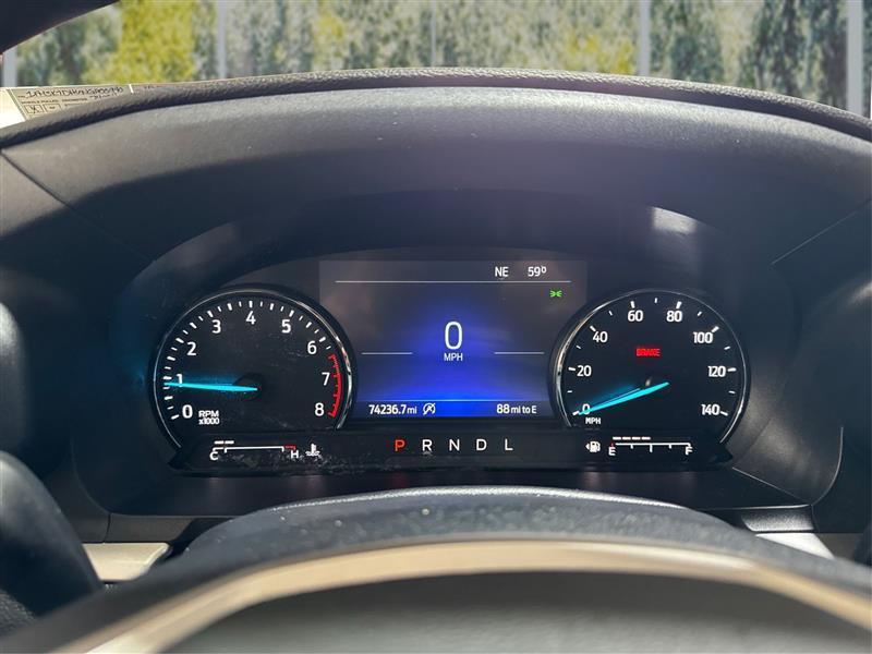 Ford Explorer XLT 2022