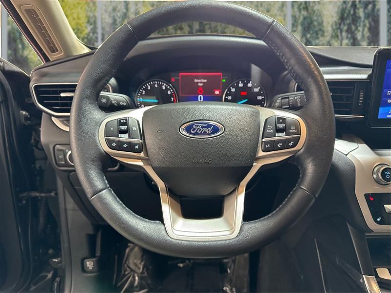 Ford Explorer XLT 2022