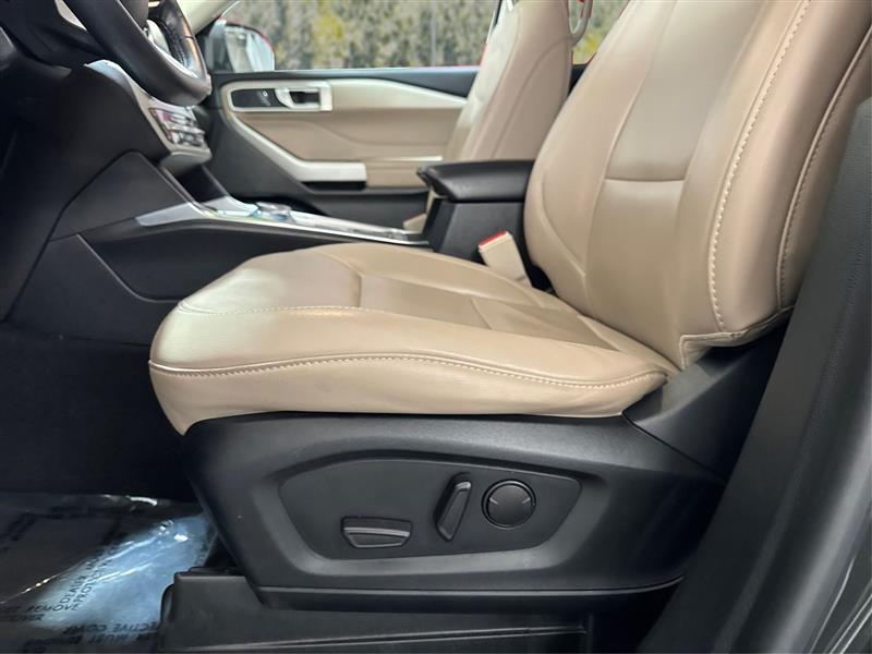 Ford Explorer XLT 2022