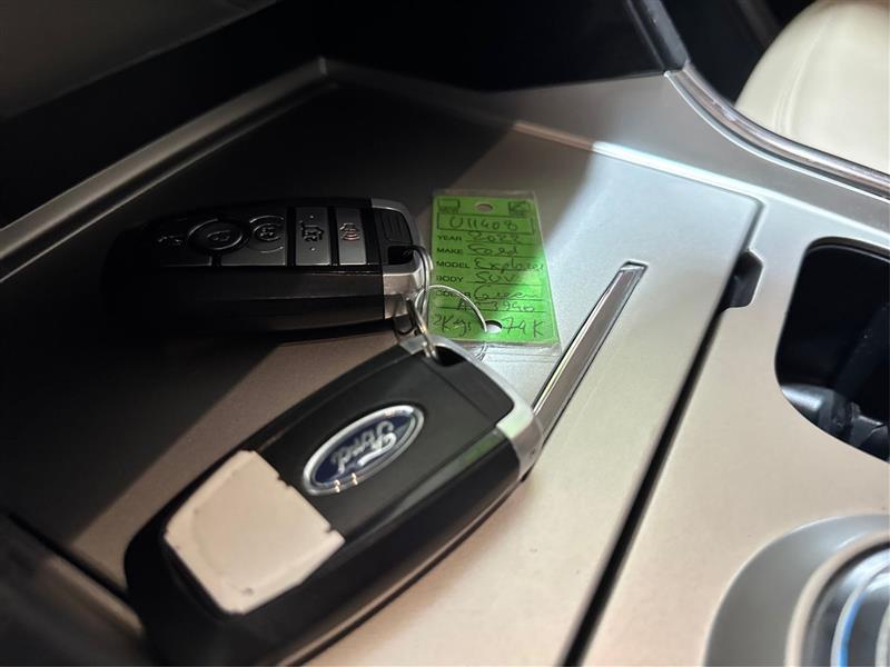 Ford Explorer XLT 2022