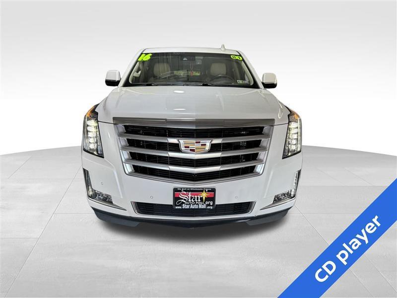 Cadillac Escalade Luxury 4WD 2016