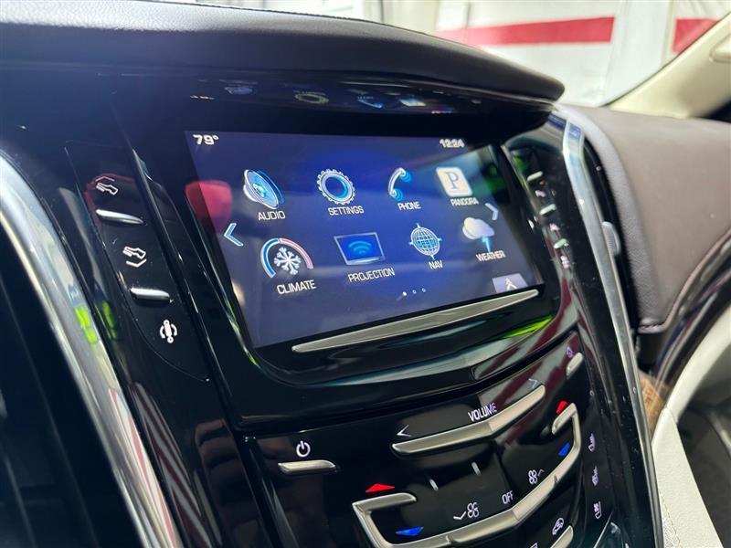 Cadillac Escalade Luxury 4WD 2016