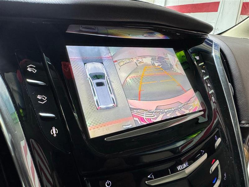 Cadillac Escalade Luxury 4WD 2016