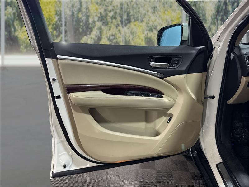 Acura MDX SH-AWD 9-Spd AT w/ AcuraWatch Plus 2016