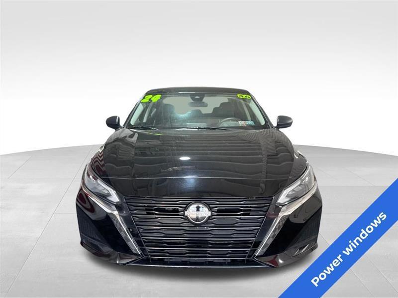 Nissan Altima 2.5 SV 2024