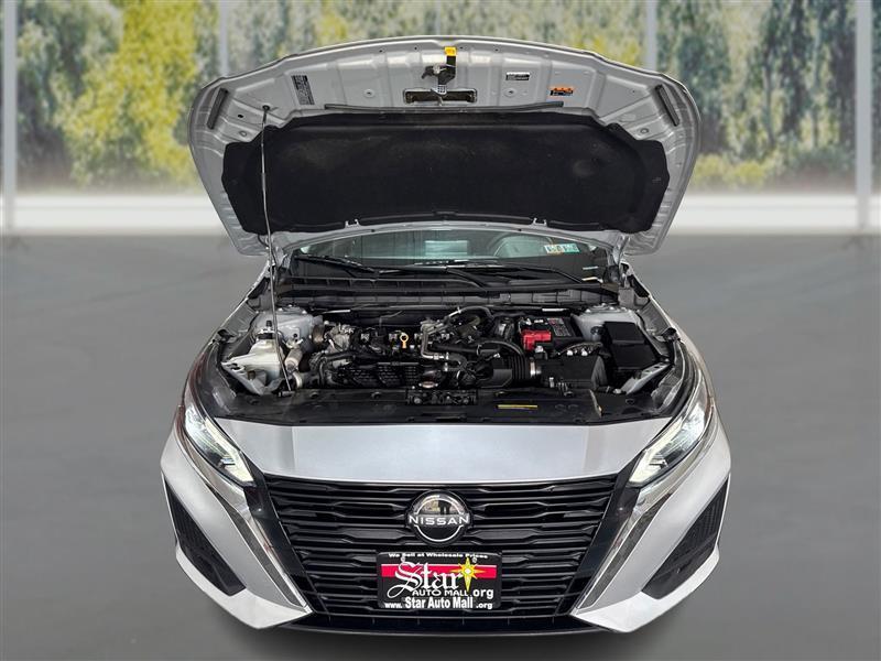 Nissan Altima 2.5 SV 2024