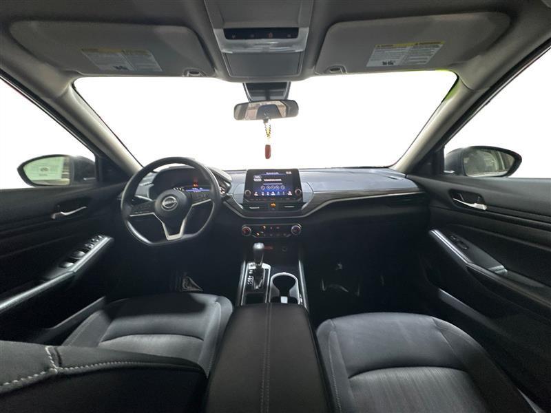 Nissan Altima 2.5 SV 2024