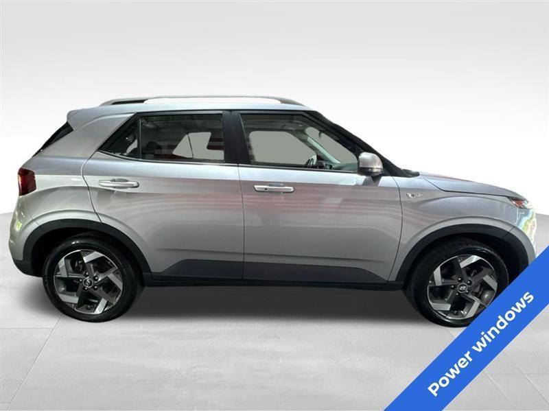 Hyundai Venue SEL 2024