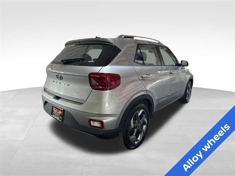 Hyundai Venue SEL 2024