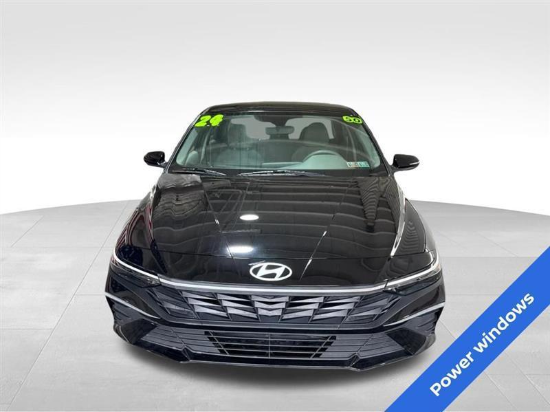 Hyundai Elantra SEL 2024