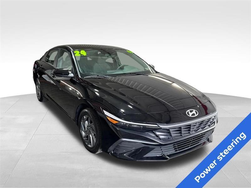 Hyundai Elantra SEL 2024