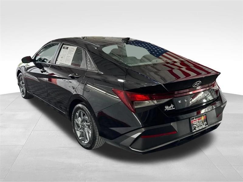 Hyundai Elantra SEL 2024
