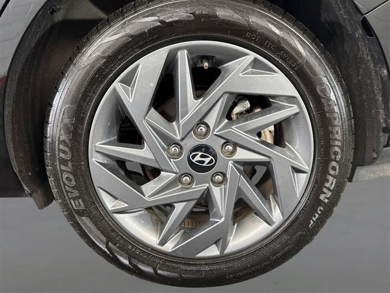 Hyundai Elantra SEL 2024
