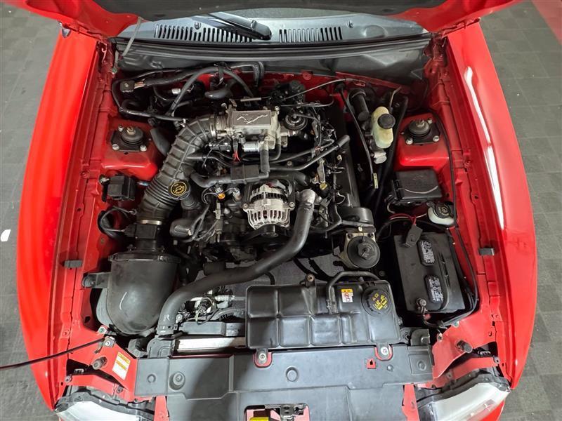 Ford Mustang GT convertible 2000