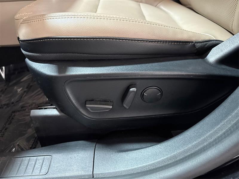 Ford Escape Hybrid SEL AWD 2021