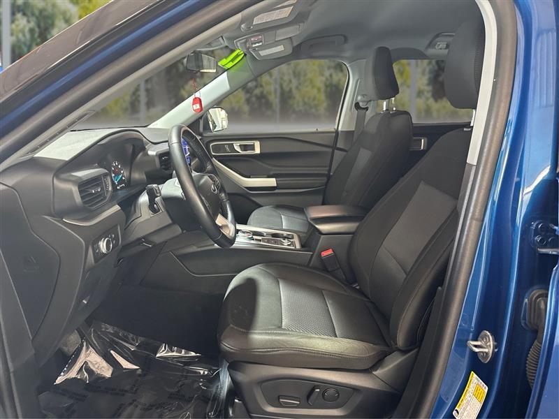Ford Explorer XLT AWD 2022
