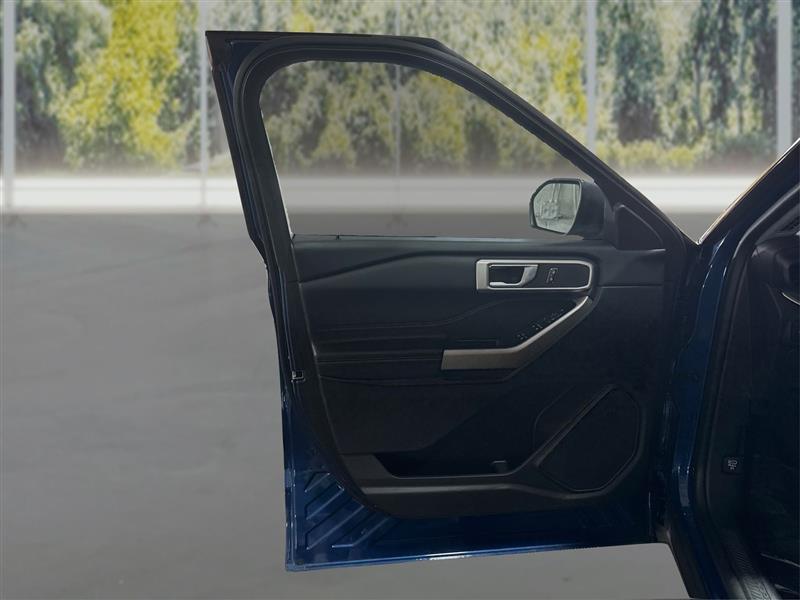 Ford Explorer XLT AWD 2022