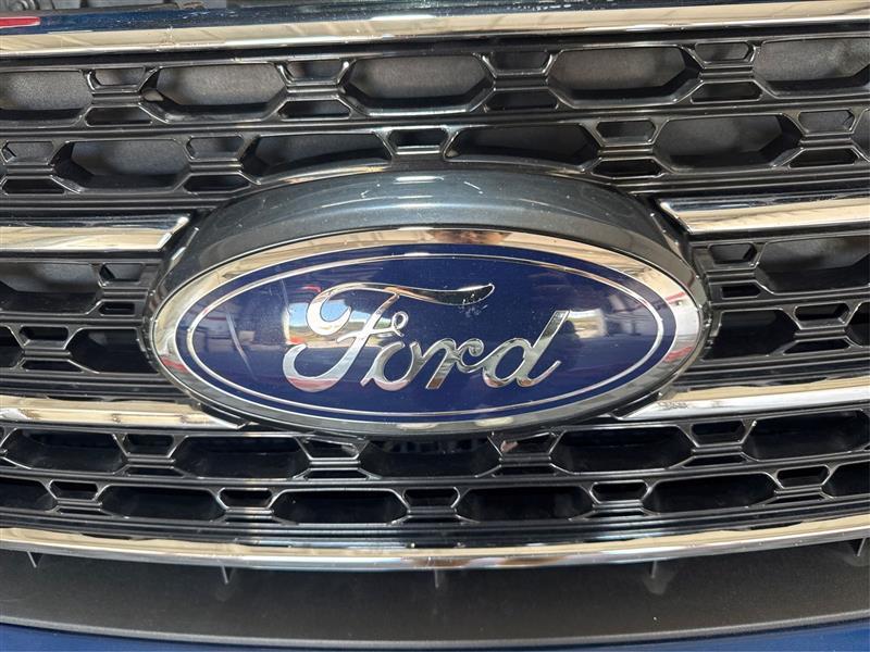 Ford Explorer XLT AWD 2022