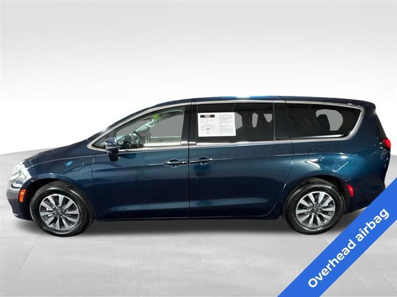 Chrysler Pacifica Hybrid Touring L 2023