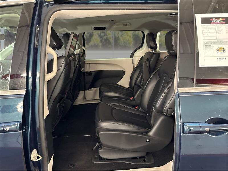 Chrysler Pacifica Hybrid Touring L 2023