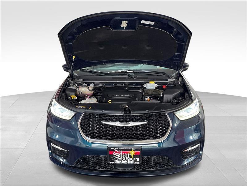 Chrysler Pacifica Hybrid Touring L 2023