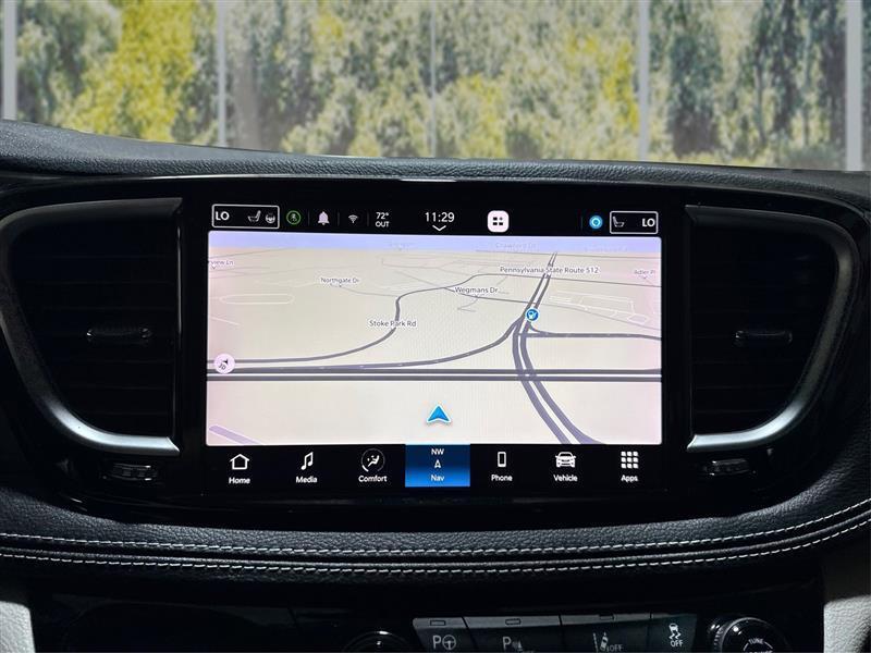 Chrysler Pacifica Hybrid Touring L 2023