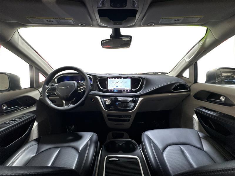 Chrysler Pacifica Hybrid Touring L 2023