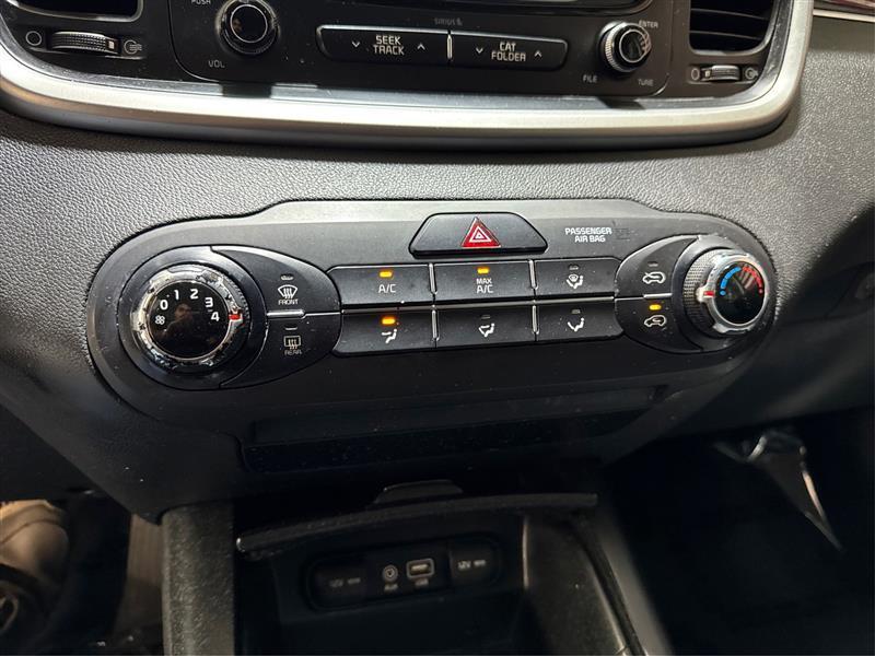 Kia Sorento LX V6 AWD 2017