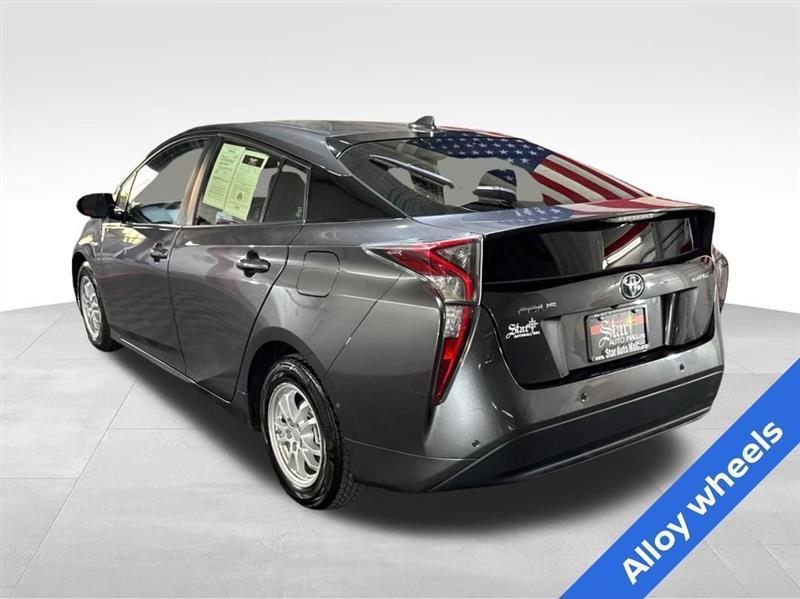 Toyota Prius Two Eco 2018