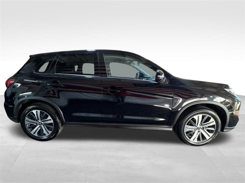 Mitsubishi Outlander Sport 2.0 ES 4WD 2024
