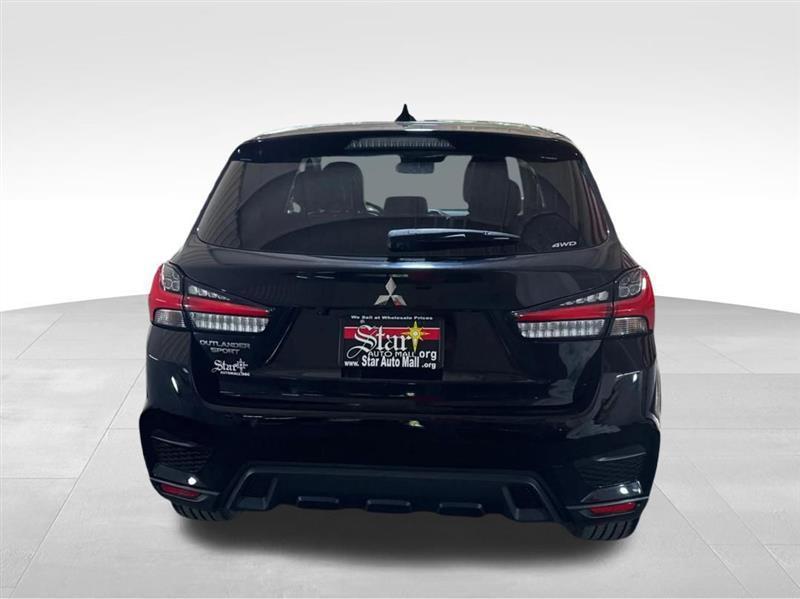 Mitsubishi Outlander Sport 2.0 ES 4WD 2024