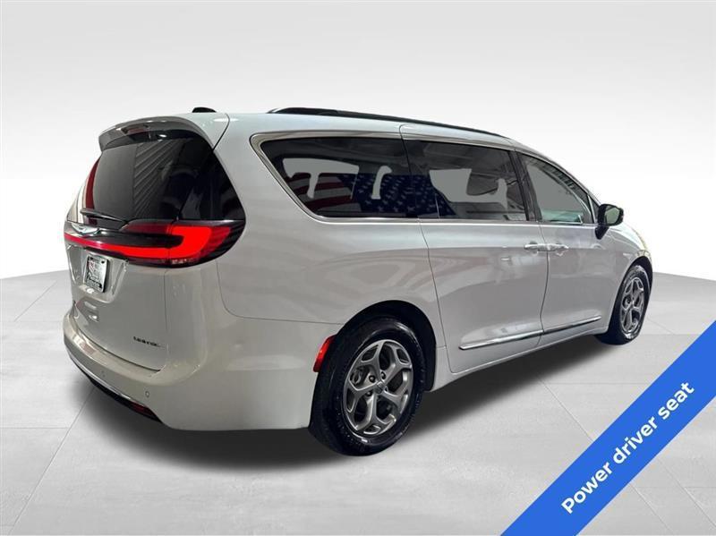 Chrysler Pacifica Limited 2023