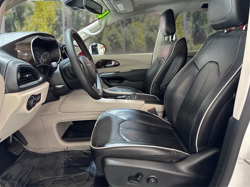Chrysler Pacifica Limited 2023