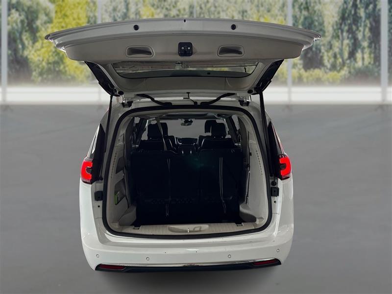 Chrysler Pacifica Limited 2023