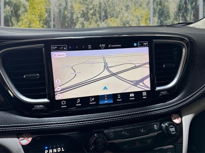 Chrysler Pacifica Limited 2023