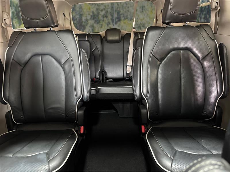 Chrysler Pacifica Limited 2023