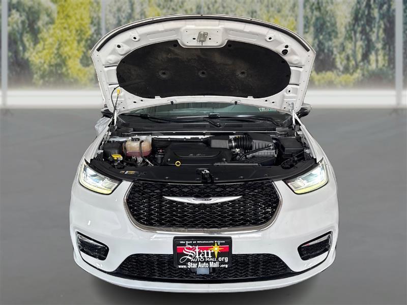 Chrysler Pacifica Limited 2023