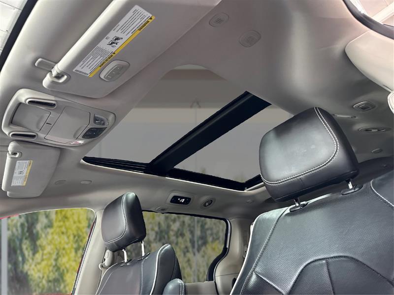 Chrysler Pacifica Limited 2023
