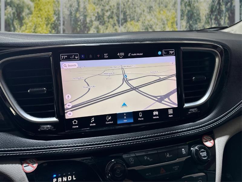 Chrysler Pacifica Limited 2023