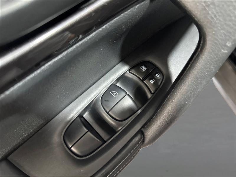 Nissan Rogue S AWD 2019