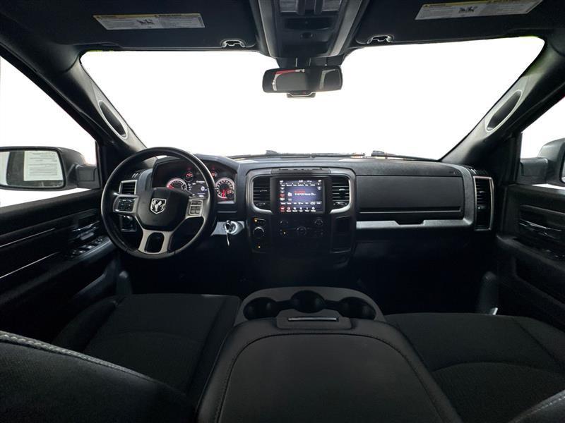 RAM 1500 SLT Quad Cab 4WD 2021