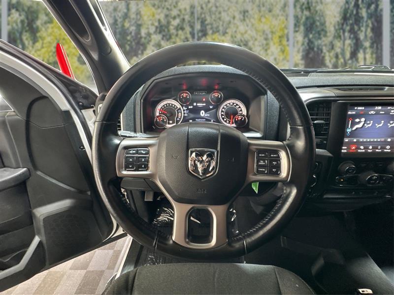 RAM 1500 SLT Quad Cab 4WD 2021