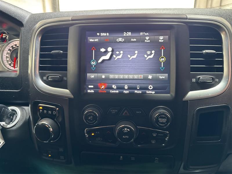 RAM 1500 SLT Quad Cab 4WD 2021