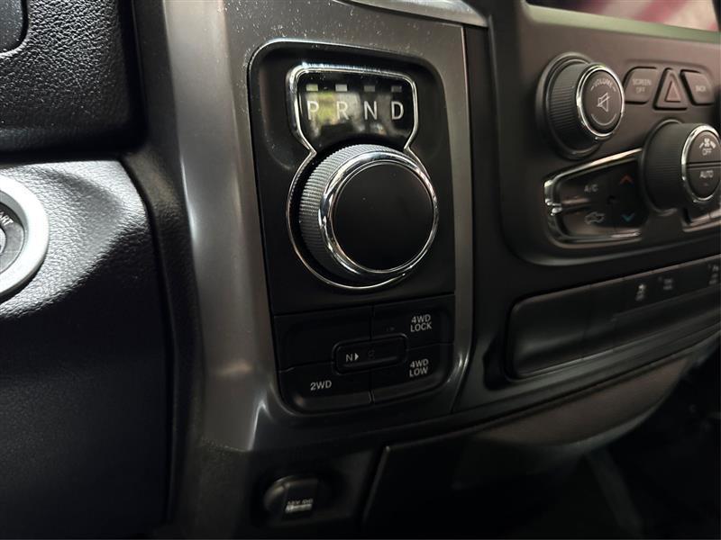 RAM 1500 SLT Quad Cab 4WD 2021