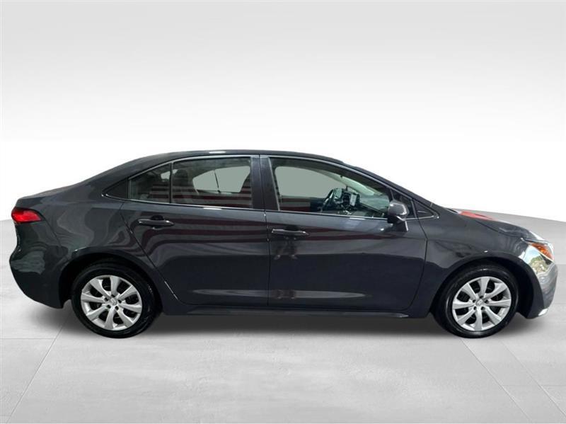 Toyota Corolla LE 2025