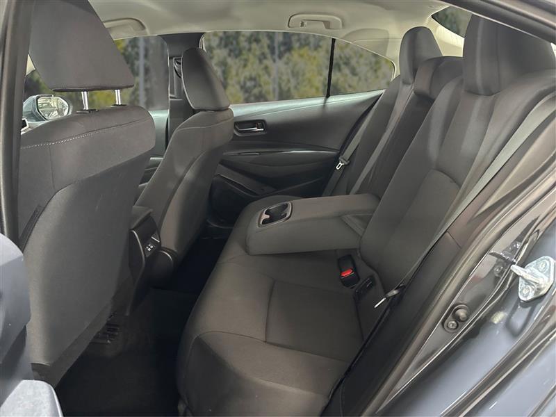 Toyota Corolla LE 2025