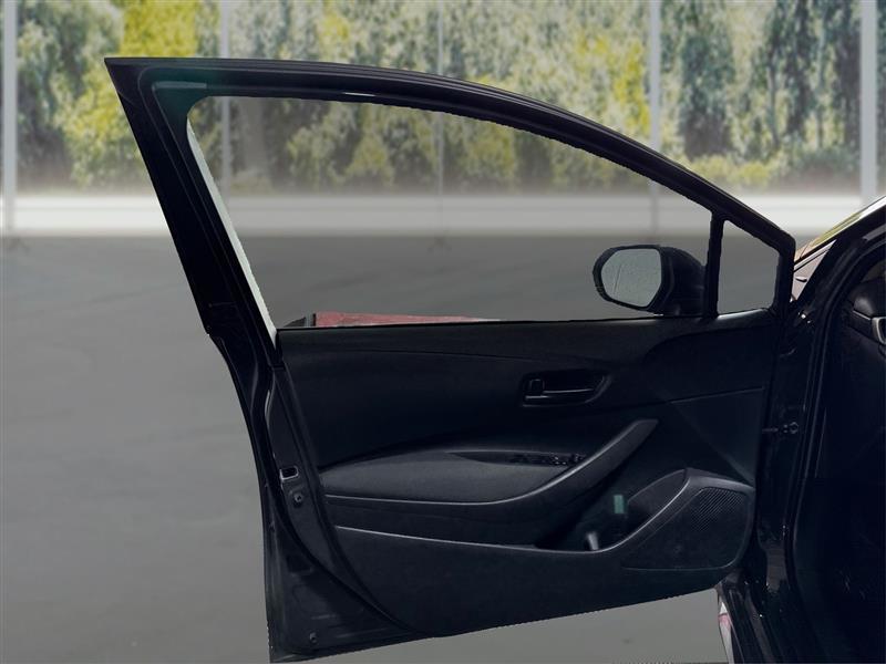 Toyota Corolla LE 2025