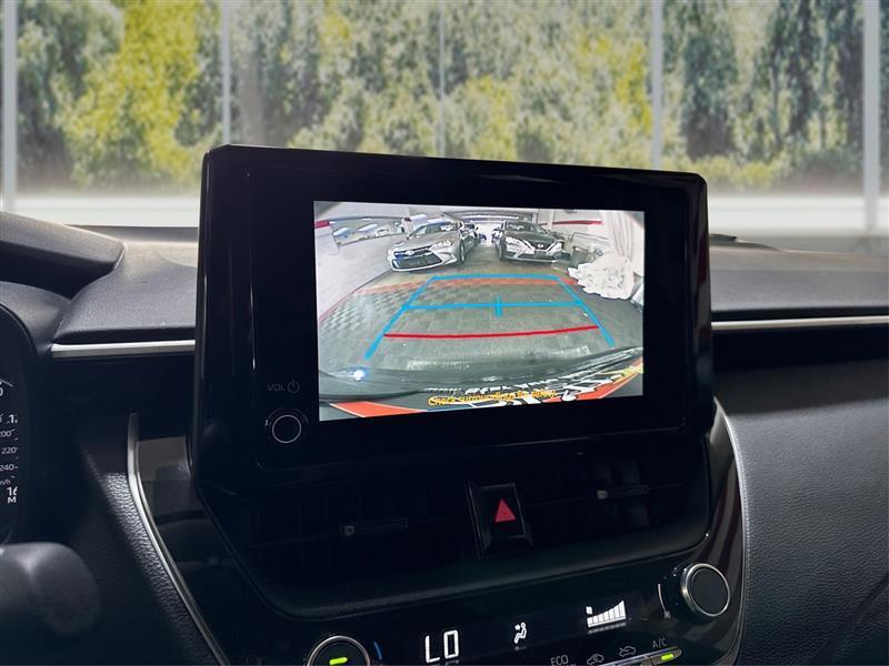Toyota Corolla LE 2025